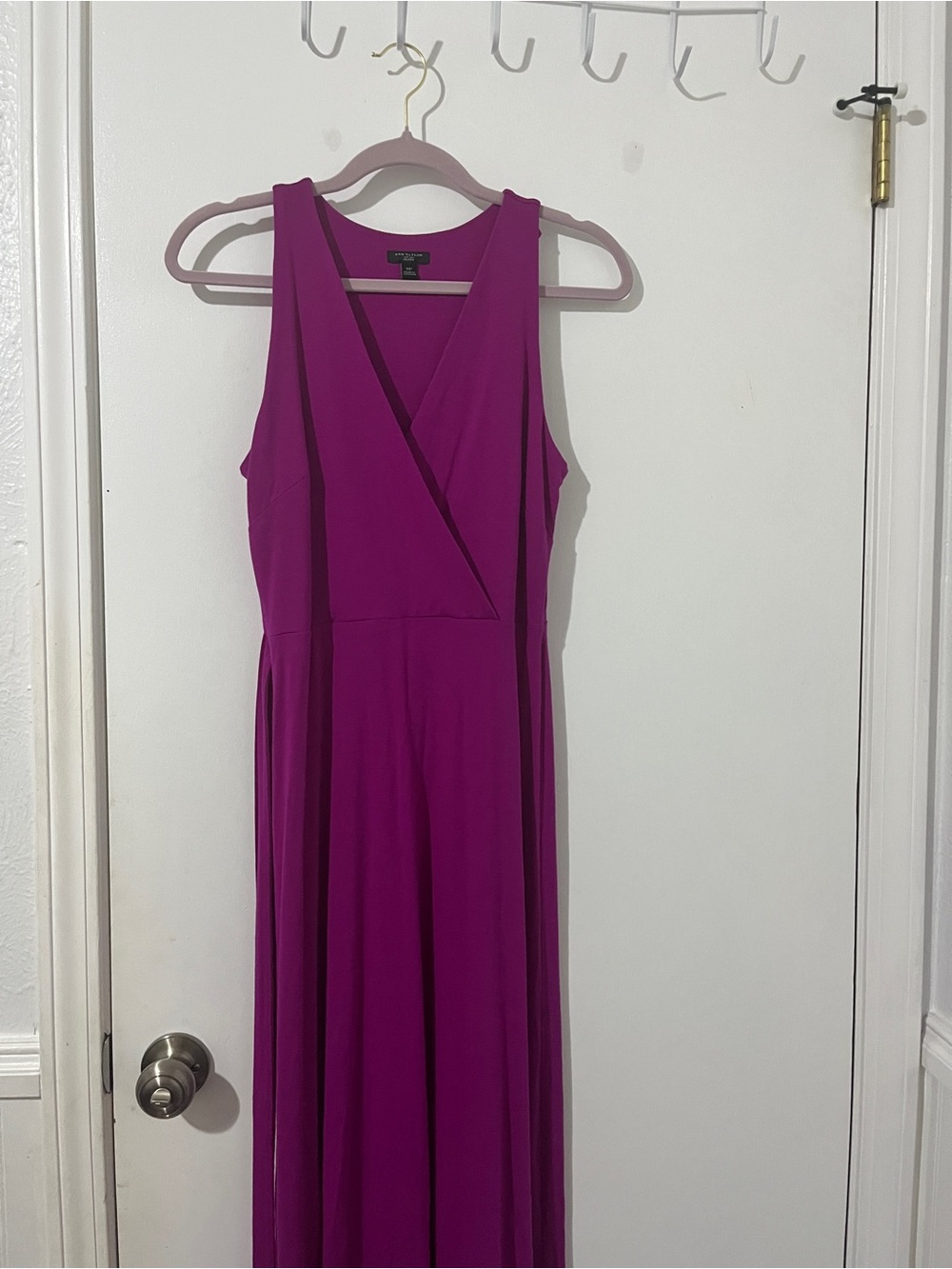 Ann taylor Sleeveless V-Neck Purple Maxi Dress